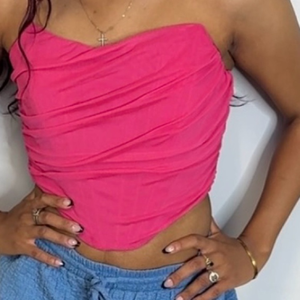 🔵 Pink corset